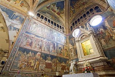 Frescoes, Capella di San Brizio, interior of Orvieto Cathedral, Orvieto, Umbria, Italy, Europe