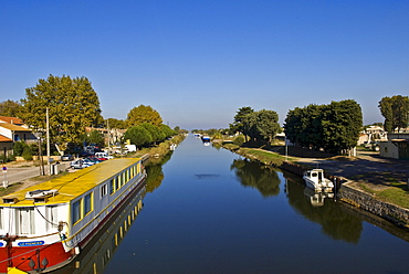 Rhone channel, Aigues Mortes, Languedoc-Rousillion, France