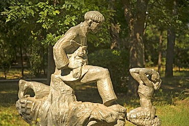 City Park with Figures of Alex. Sergej Pusakin, Saki, Crimea, Ukraine, South-Easteurope, Europe,