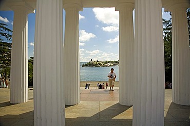 Grafs Promenade with Column Entrance, Sevastopol, Crimea, Ukraine, South-Easteurope, Europe,