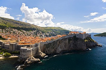 City wall and historic city centre of Dubrovnik, Ragusa, Dubrovnik-Neretva, Dalmatia, Croatia, Europe