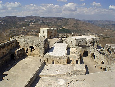 Crac des Chevaliers crusander castle in syria