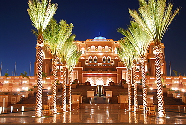 Emirates Palace Hotel by night, Abu Dhabi, United Arab Emirates, Abu Dhabi