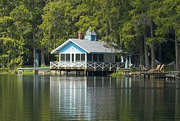 Boat house on Rainbow River, Ocala National Forest, Florida, USA