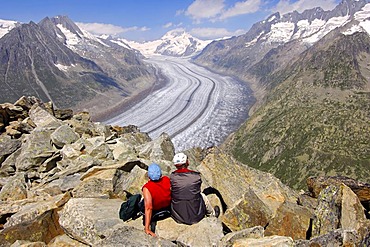 View toward Konkordia Platz, Aletsch glacier, UNESCO world heritage Jungfrau - Aletsch - Bietschhorn region, Valais, Switzerland