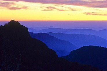 Sunset in Kings Canyon National Park, Sierra Nevada, United States of America