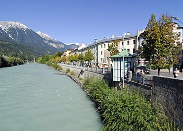 Innzeile, old part of town, Innsbruck, Tyrol, Austria