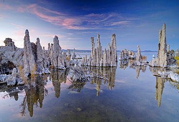 Strange tuff rock formations, Mono Lake (alkaline lake), Lee Vining, California, USA