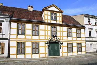 Im Gueldenen Arm, Hermann-Elflein-Strasse 3, oldest half timbered house in Potsdam, today used as a museum, Potsdam, Brandenburg, Germany, Europe