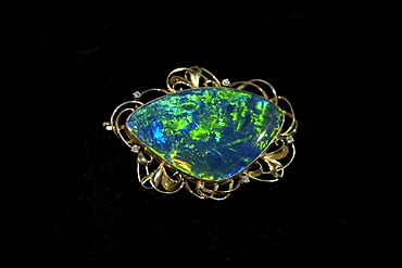 Opal jewellery for sale, coober pedy, southaustralia, australia