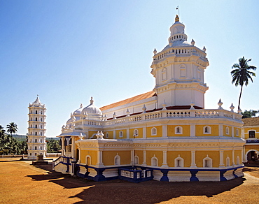 Shri Mangueshi Temple, pagoda, Goa, India