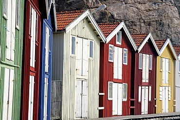 Famous colourful boathouses in the harbour of Smoegen in Sweden - Smoegenbryggan, Smoegen near by Kungshamn, Bohuslaen, Vaestra Goetalands, Vaestergotland, Skagerrak, Sweden, Skandinavia, Europa