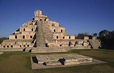 Edificio de los Cinco Pisos, Gran Acropolis, Edzna, Mexico, North America