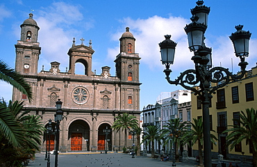 Cathedral at the Plaza Santa Ana, Las Palmas, Gran Canaria, Canary Islands, Spain