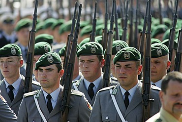 Wachbataillon (Guard battalion) of the German Bundeswehr, airport Cologne-Bonn, North Rhine Westphalia, Germany