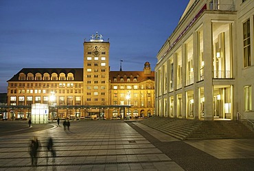 Opera house at Augustusplatz. Krochhaus, left, Leipzig, Saxony, Germany