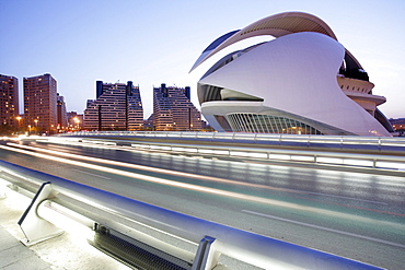 ESP, Spain, Valencia : Ciudad de las Artes Y de las Ciencias, City of arts and sciences. Palau de les Arts Reina Sofia