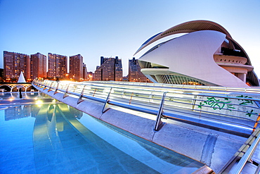 ESP, Spain, Valencia : Ciudad de las Artes Y de las Ciencias, City of arts and sciences. Palau de les Arts Reina Sofia