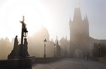 Charles Bridge, fog, Prague, Czech Republic, Europe