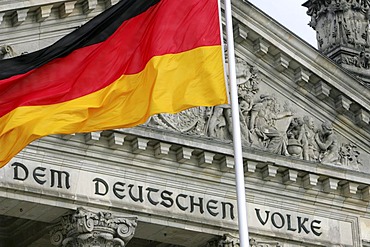 DEU, Germany, Berlin: German parlieament building, The Reichstag, national flag.