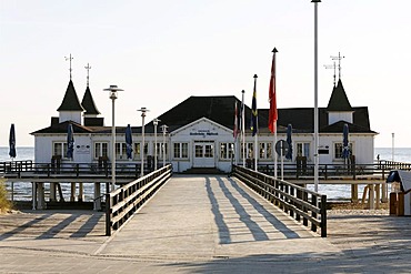 Ahlbeck Pier, deserted, historic pavilion, Usedom Island, Baltic Sea, Mecklenburg-Western Pomerania, Germany, Europe