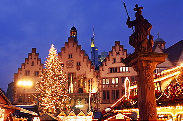 Christmas market, Roemer City Hall, Frankfurt, Hesse, Germany