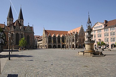 Old town market with Matini church and old city hall, Braunschweig, Lower Saxony, Germany