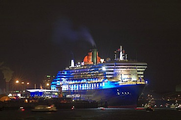 Illuminated Queen Mary 2 at Hamburg Harbour 2005 Germany