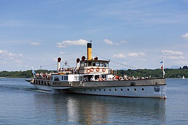 Pleasure paddle steamer "Ludwig Fessler" on Lake Chiemsee, seen from Prien, Chiemgau, Upper Bavaria, Germany, Europe