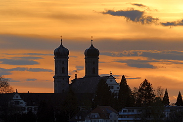 Church castle in evening light, Friedrichshafen, Baden-Wuerttemberg, Germany, Europe