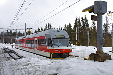 Tatra Electric Railway in the snow, Strbske Pleso, Slovakia, Europe