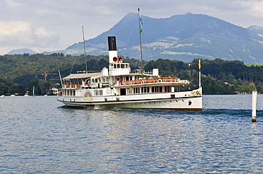 Historic shovel paddlesteamer on the Lake Lucerne, Lucerne, canton Lucerne, Switzerland