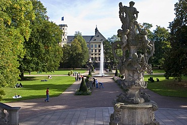 Town castle, residency of the prince-bishops of Fulda with gardens, Fulda, Hesse, Germany