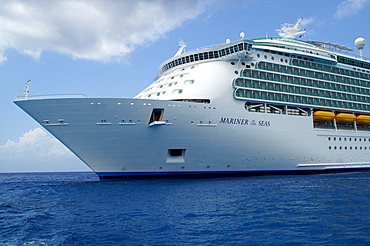 Passenger ship "Mariner of the Seas" at the coast of Cozumel, Yucatan Peninsular, Mexico