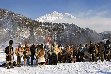 Carnival tradition Telfer Schleicherlaufen capturing bears - Telfs Tyrol Austria