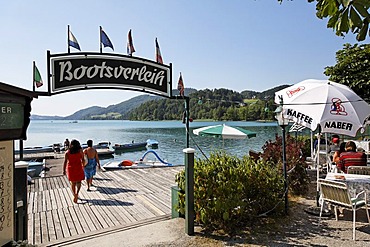 Sign "Bootsverleih" (boats for hire), Fuschlsee lake, Fuschl, Salzkammergut, Salzburg state, Austria