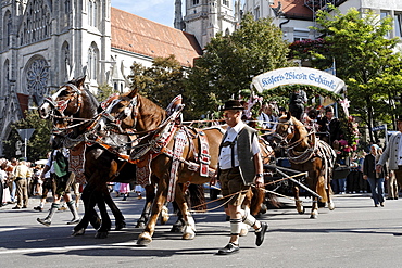 Traditional opening parade, Oktoberfest, Munich beer festival, Bavaria, Germany