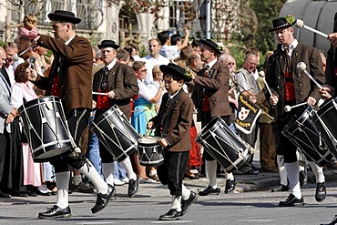 Traditional opening parade, Oktoberfest, Munich beer festival, Bavaria, Germany