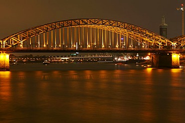 Middle arc of the Hohenzollern bridge of the Rhine river (DRI technique), Cologne, NRW, Germany