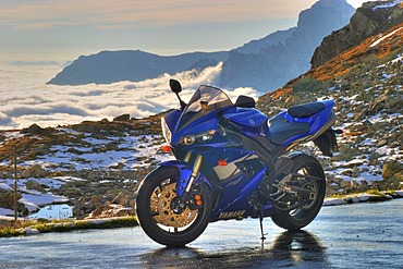 Yamaha R-1 motorcycle and sea of fog