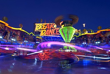 Breakdance fairground ride