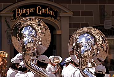 Brass band performing outside of a pub in Bad Toelz, Upper Bavaria, Bavaria, Germany, Europe