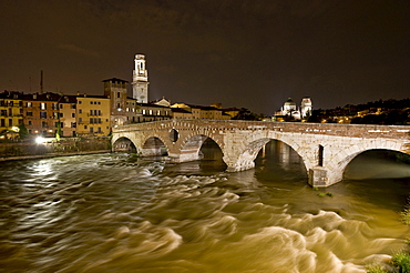 Ponte di Pietra or Ponte Pietra, the Stone Bridge, Adige river, Historic centre of Verona, Italy, Europe