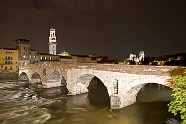 Ponte di Pietra or Ponte Pietra, the Stone Bridge, Adige River, Historic centre of Verona, Italy, Europe