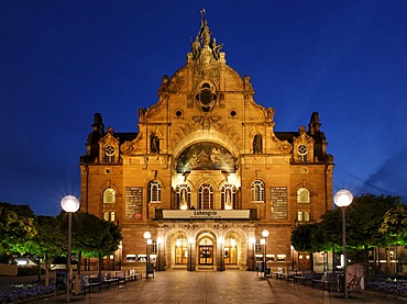 Illuminated Opera House, State Theatre, art nouveau, Nuremberg, Middle Franconia, Bavaria, Germany, Europe