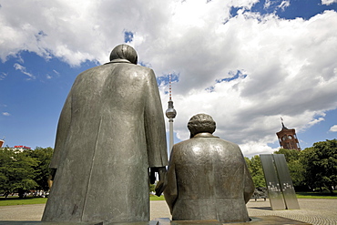 Marx and Engels Monument and telecommunications tower (back), Alexanderplatz, Berlin, Germany