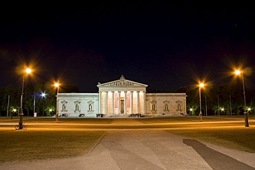 Glyptothek, Koenigsplatz, at night, Munich, Upper Bavaria, Bavaria, Germany