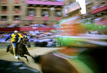 Historic Palio horse race, Piazza Il Campo, Sienna, Tuscany, Italy, Europe