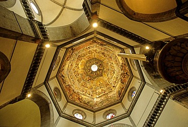 Ceiling fresco The Last Judgement by Giogio Vasari, cupola inside, Basilica di Santa Maria del Fiore, Florence, Frienze, Tuscany, Italy, Europe