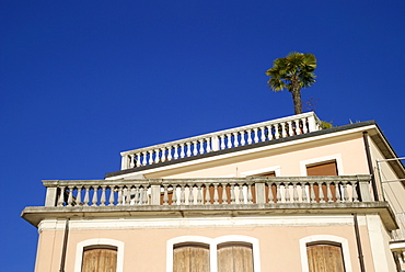 Mansion in Salo, Lake Garda, Lombardia, Italy, Europe